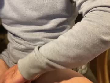 Revoiralynch Chaturbate stream image from May 28, 2025