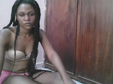 Sweetdol5 Chaturbate stream image from May 28, 2025