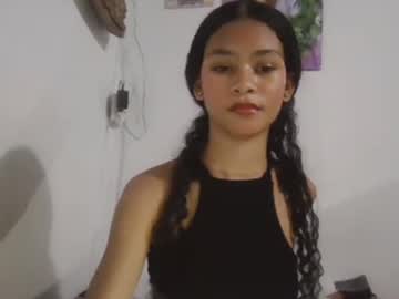 Xxnenalove Chaturbate stream image from May 28, 2025