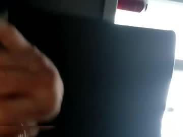 Andyleonard221 Chaturbate stream image from May 28, 2025