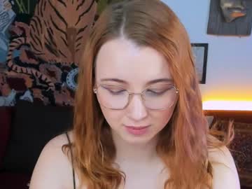 Katalinaveis Chaturbate stream image from May 28, 2025