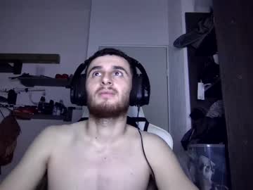 Senitzzu Chaturbate stream image from May 28, 2025