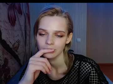 Wicky_Hey Chaturbate stream image from May 28, 2025