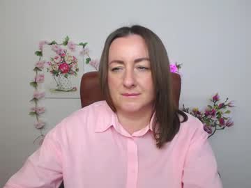 Abbytaylorr Chaturbate stream image from May 28, 2025