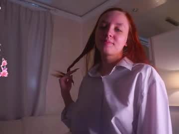 Lynnaapps Chaturbate stream image from May 28, 2025