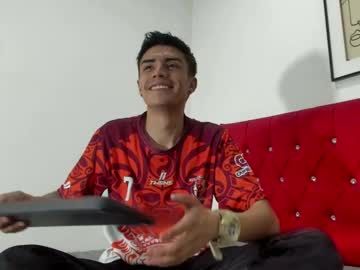 Dripskin Chaturbate stream image from May 28, 2025