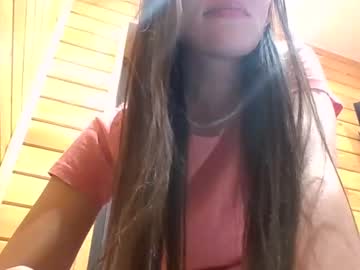 Gerdashy Chaturbate stream image from May 28, 2025