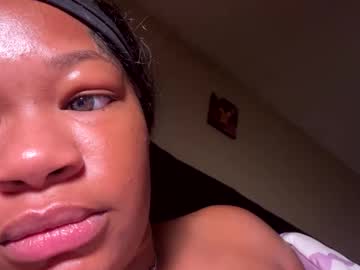 Love_Chinadoll21 Chaturbate stream image from May 28, 2025
