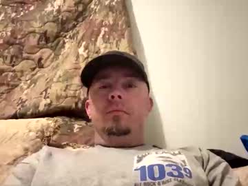 Eddie4unow Chaturbate stream image from May 28, 2025