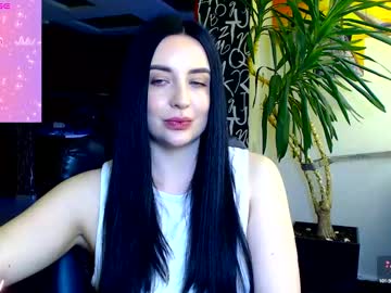 Effy_M Chaturbate stream image from May 28, 2025