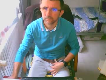 Lokoum39 Chaturbate stream image from May 28, 2025