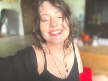 Dylanmoon917 Chaturbate stream image from May 28, 2025