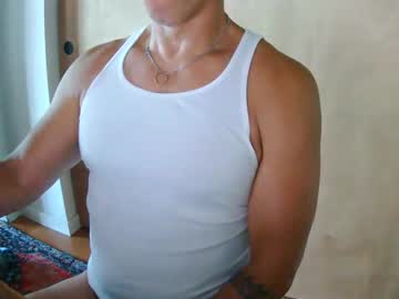 Luvzjerkingoff Chaturbate stream image from May 28, 2025