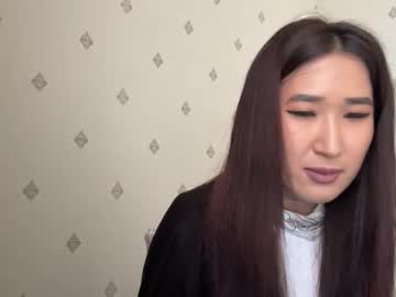 Niravoid Chaturbate stream image from May 28, 2025