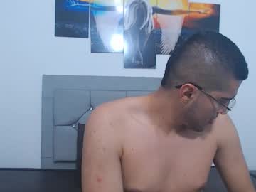 Elowenn Chaturbate stream image from May 28, 2025