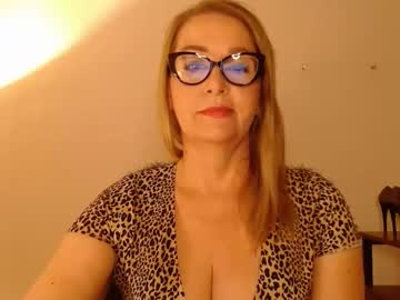 Leadesire Chaturbate stream image from May 28, 2025
