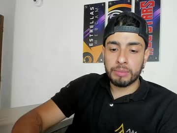 Dereck_Fiore Chaturbate stream image from May 28, 2025