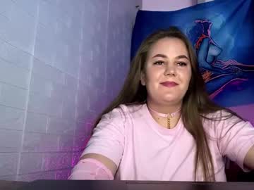 Lost_In_Curves Chaturbate stream image from May 28, 2025