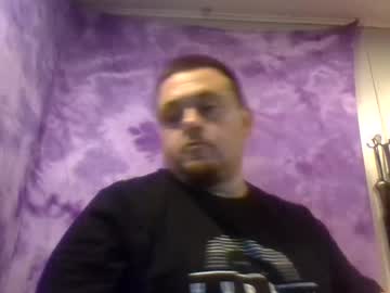 Reheadspuppet Chaturbate stream image from May 28, 2025