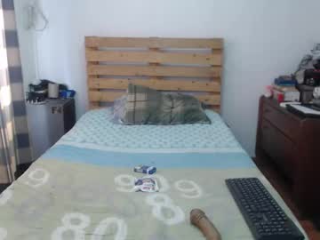 Astrid_Sex7 Chaturbate stream image from May 28, 2025
