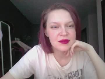 Blushing_Fox Chaturbate stream image from May 28, 2025