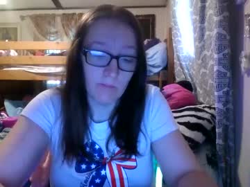 Truckerswifetobe Chaturbate stream image from May 28, 2025