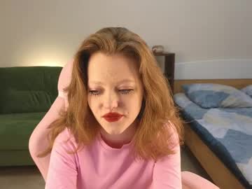 Eveleen_Soleen Chaturbate stream image from May 28, 2025
