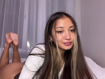 Sweetiesoul Chaturbate stream image from May 28, 2025