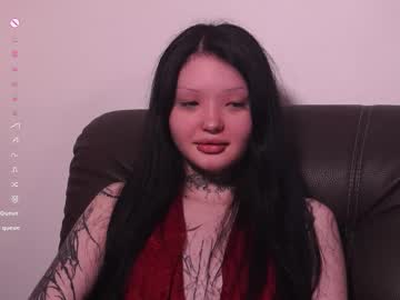 Leinbone Chaturbate stream image from May 28, 2025