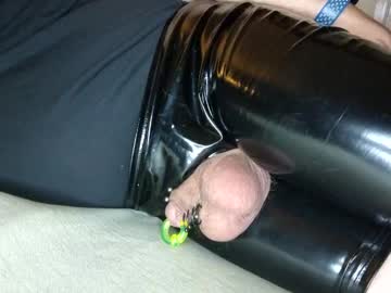 Rattig82 Chaturbate stream image from May 28, 2025