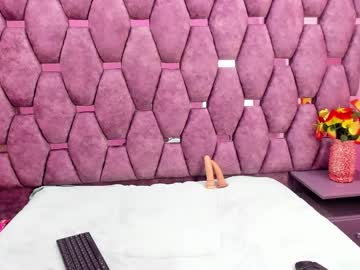 Chloe_Hott_ Chaturbate stream image from May 28, 2025