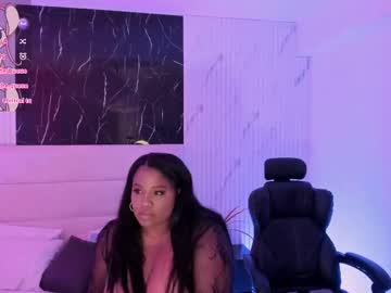 Elsiemorriis Chaturbate stream image from May 28, 2025