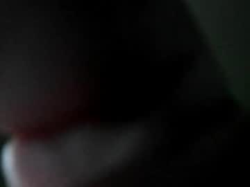 Mademecome Chaturbate stream image from May 28, 2025
