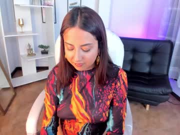 Saraahh_Foxx Chaturbate stream image from May 28, 2025
