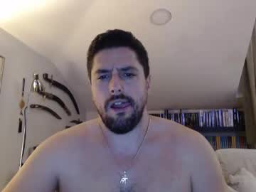 Themuscleken Chaturbate stream image from May 28, 2025