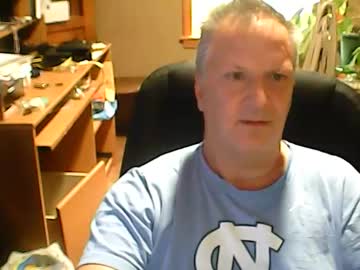 Playfulguy4fun Chaturbate stream image from May 28, 2025