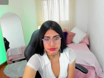 Willow_Keene Chaturbate stream image from May 28, 2025