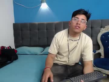 Levynrage Chaturbate stream image from May 28, 2025