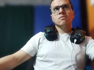 Alex0397 Chaturbate stream image from May 28, 2025