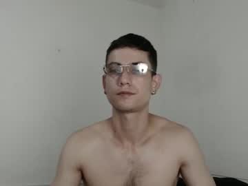 Felipe227 Chaturbate stream image from May 28, 2025