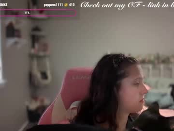 Musclemommy426347 Chaturbate stream image from May 28, 2025