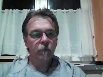 Hotshot51 Chaturbate stream image from May 29, 2025