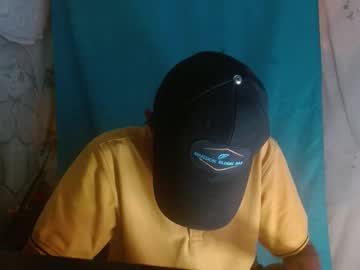 Yourskinnybooy Chaturbate stream image from May 29, 2025