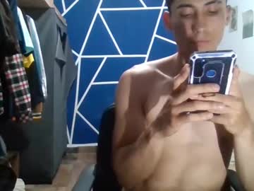 Jacarycum Chaturbate stream image from May 29, 2025