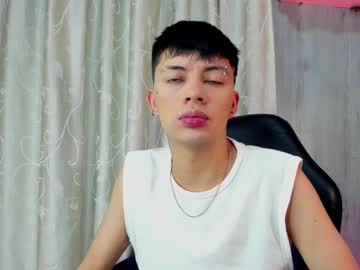 Steev_Novoa Chaturbate stream image from May 29, 2025