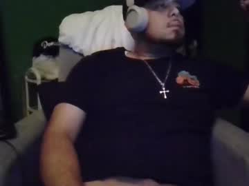 Wifeleftm Chaturbate stream image from May 29, 2025