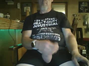 Kleeeen Chaturbate stream image from May 29, 2025