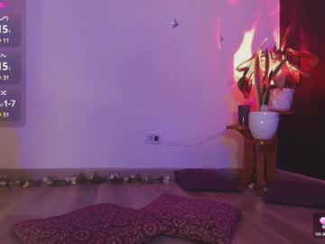 Valengray Chaturbate stream image from May 29, 2025