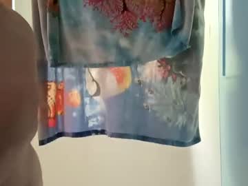 Totallyawesome_65 Chaturbate stream image from May 29, 2025