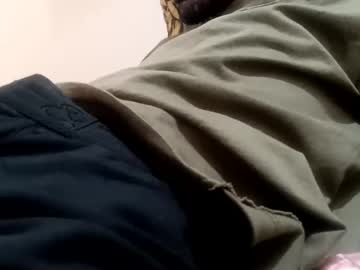 Fezzyqt Chaturbate stream image from May 29, 2025